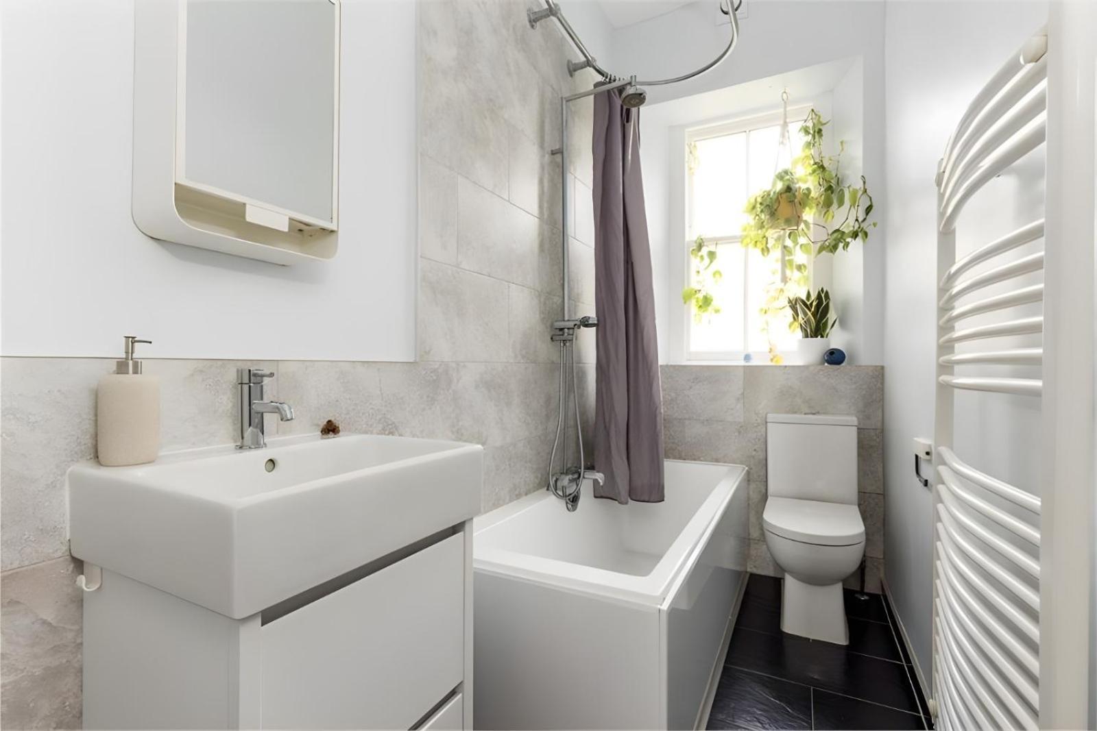 Quiet 2bedrooms Near Apartamento